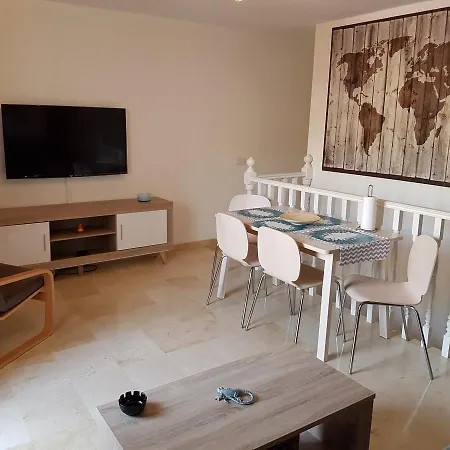 Apartment Serenity Arenas - *